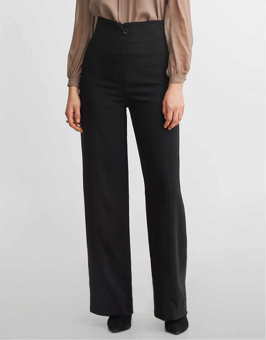 Fancy Pants Black