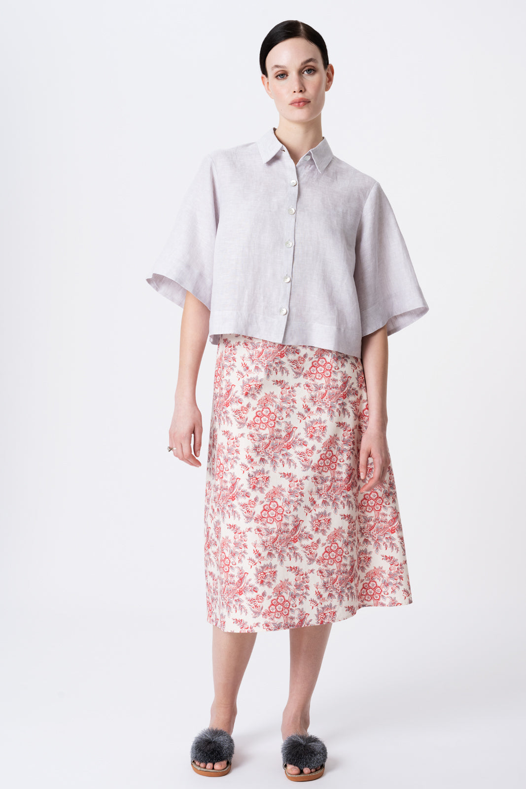 A-Skirt Under Knee